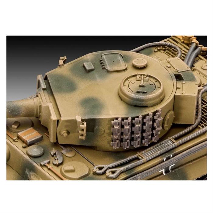 Revell Model Kit PzKpfw VI Tiger Ausf H 3262