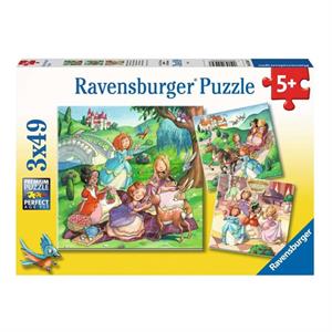 Ravensburger 3x49 Parça Puzzle Küçük Prensesler 055647