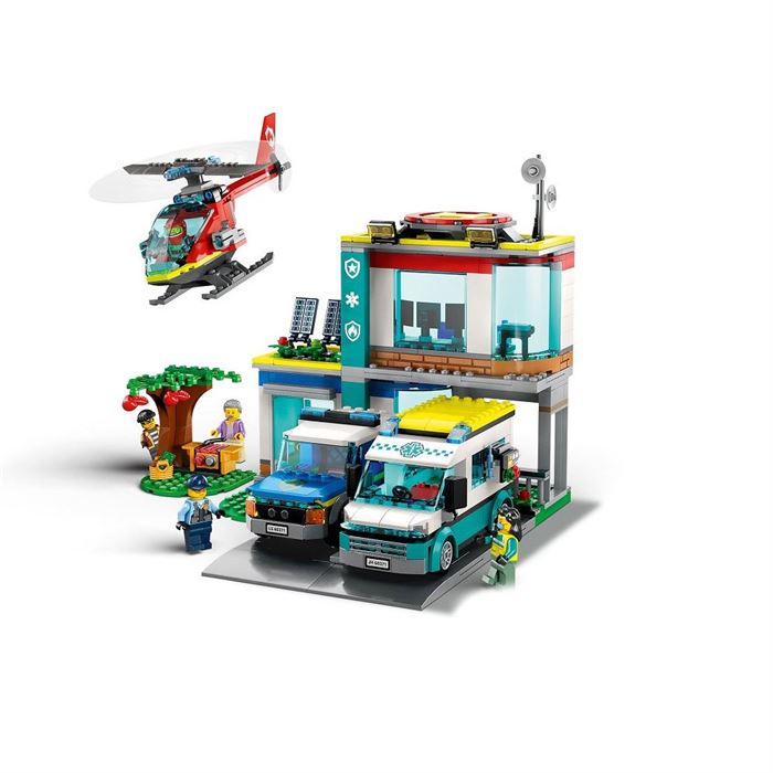LEGO City Acil Durum Araçları Merkezi 60371