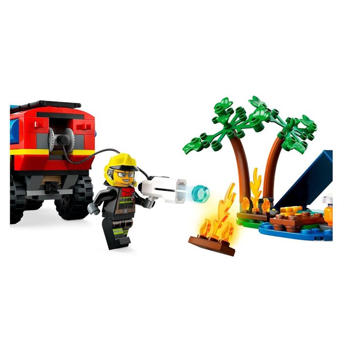 LEGO City 4X4 Kurtarma Botlu İtfaiye Kamyonu 60412